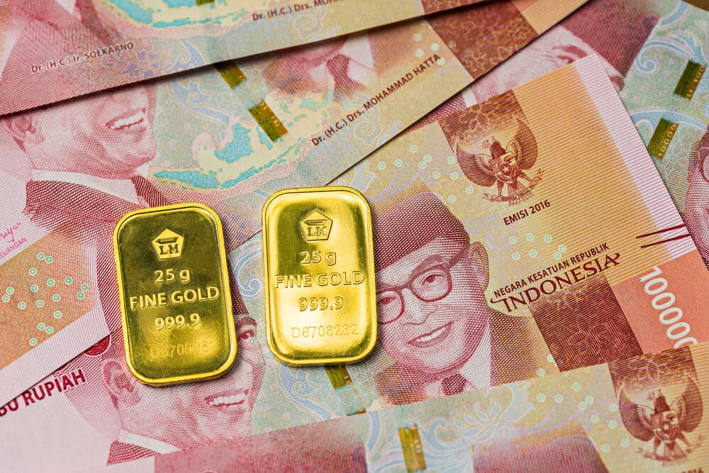 Dua Sisi Koin Pasar Akhir Tahun: Rupiah Merangkak Naik, Emas Tetap Jadi Primadona