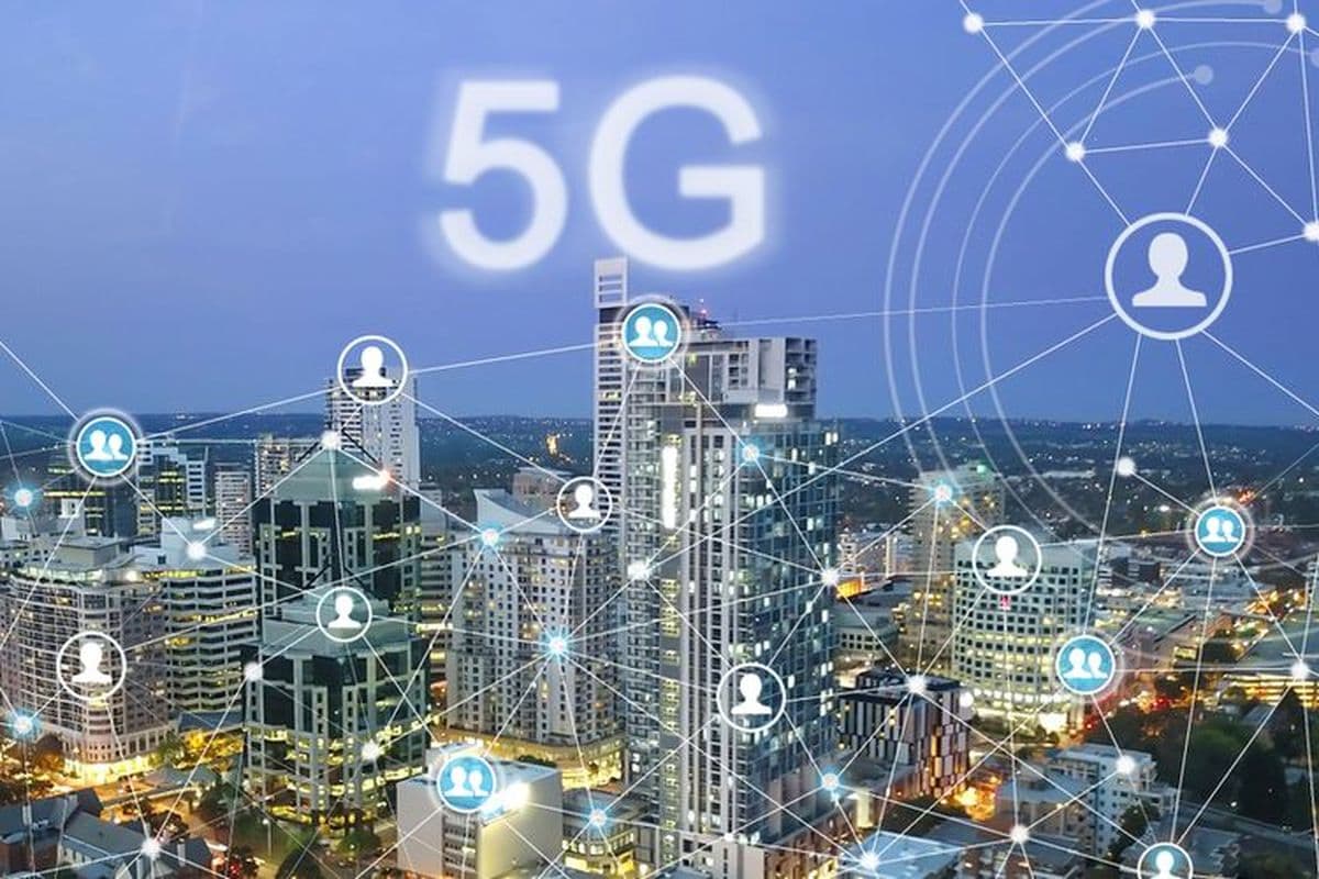 2025: Tahun di mana 5G Bukan Lagi Mimpi, Tapi Kenyataan yang Mengubah Cara Kita Hidup dan Bekerja
