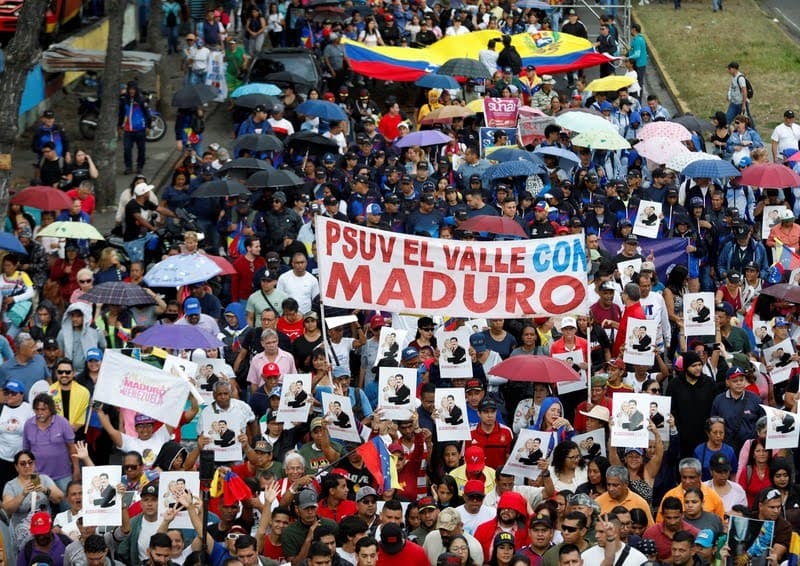 Lautan Merah di Caracas: Ketika Solidaritas Warga Venezuela Menjawab Tekanan Global