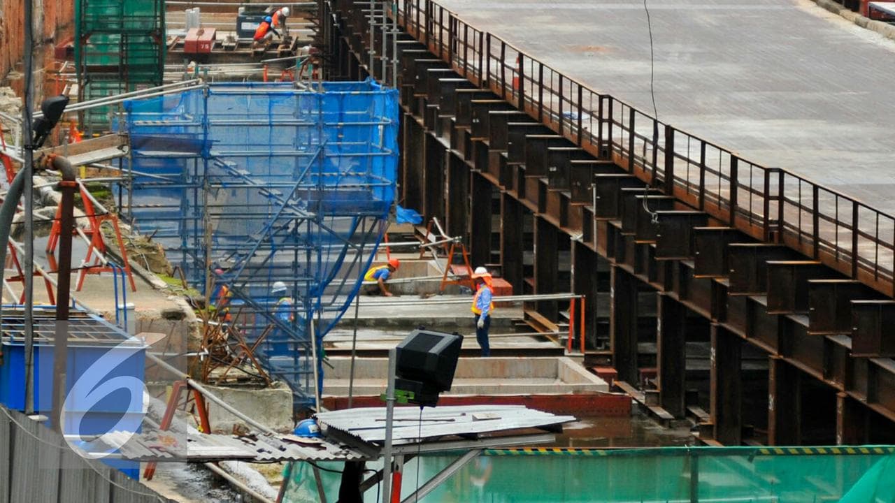 Malam-malam di Sudirman: Mengintip Strategi Dishub Atasi Kemacetan Selama Pembangunan MRT Fase 2