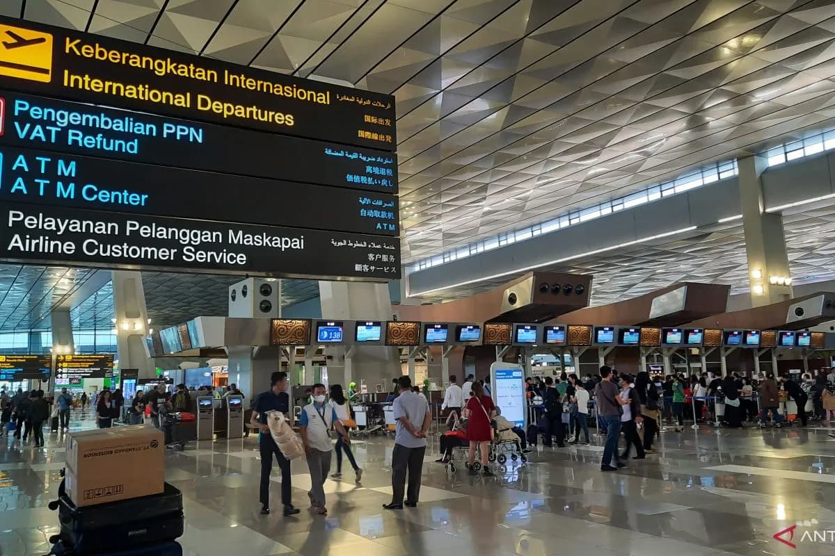 Blok M ke Bandara Soetta: Solusi Transportasi Baru yang Bisa Ubah Cara Kita Bepergian