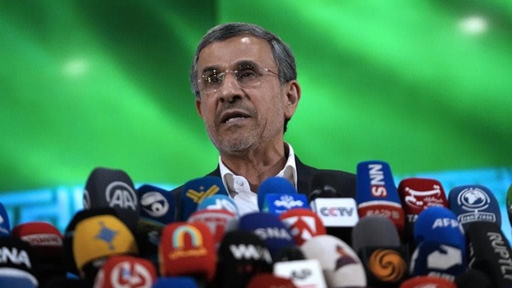 Dunia Terkejut: Kabar Meninggalnya Ahmadinejad dalam Serangan Israel dan Dampaknya bagi Timur Tengah