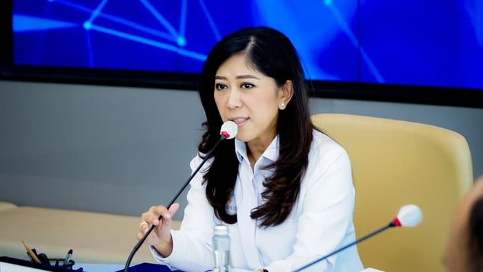 Generasi Digital Terkunci: Dilema Larangan Media Sosial untuk Remaja Indonesia