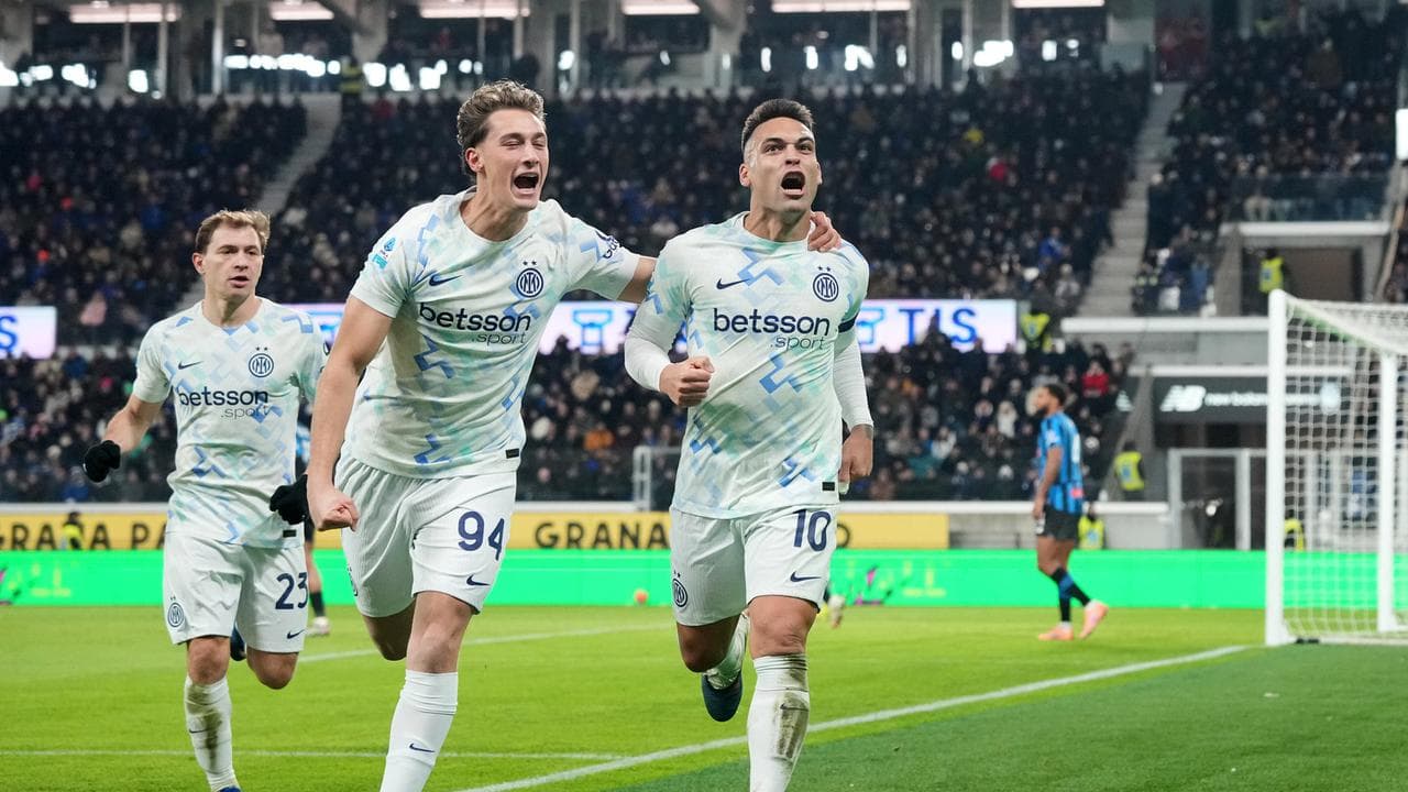 Drama Puncak Klasemen Serie A: Milan Kembali Berkuasa, Juventus dan Inter Menyiapkan Strategi Baru