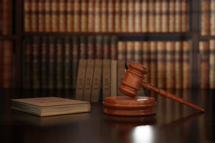 Ketika Batas Negara Menghilang: Bagaimana Hukum Nasional Bertahan di Tengah Arus Global?