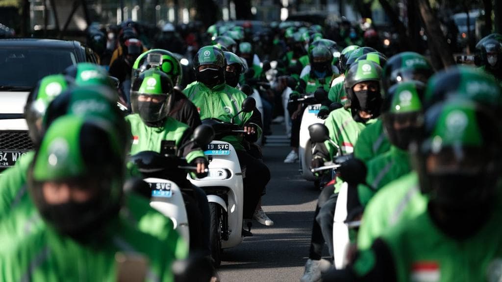 Lebaran di Jalan Raya: Kisah 4.000 Mitra Ojol yang Pulang Kampung dengan Senyuman