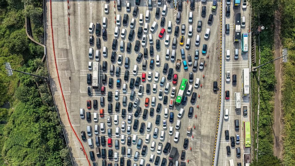 Menyoroti Gelombang Mudik Semarang: Dari 30 Ribu Hingga Prediksi Puncak yang Mencengangkan