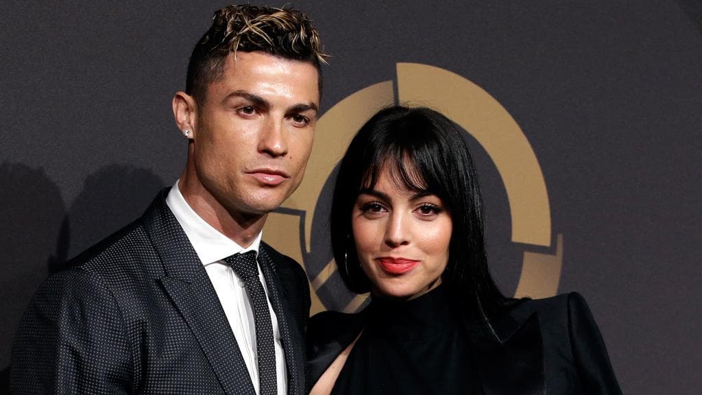 Dari Lapangan Hijau ke Panggung Bisnis: Strategi Investasi CR7 yang Mengubah Atlet Jadi Pengusaha