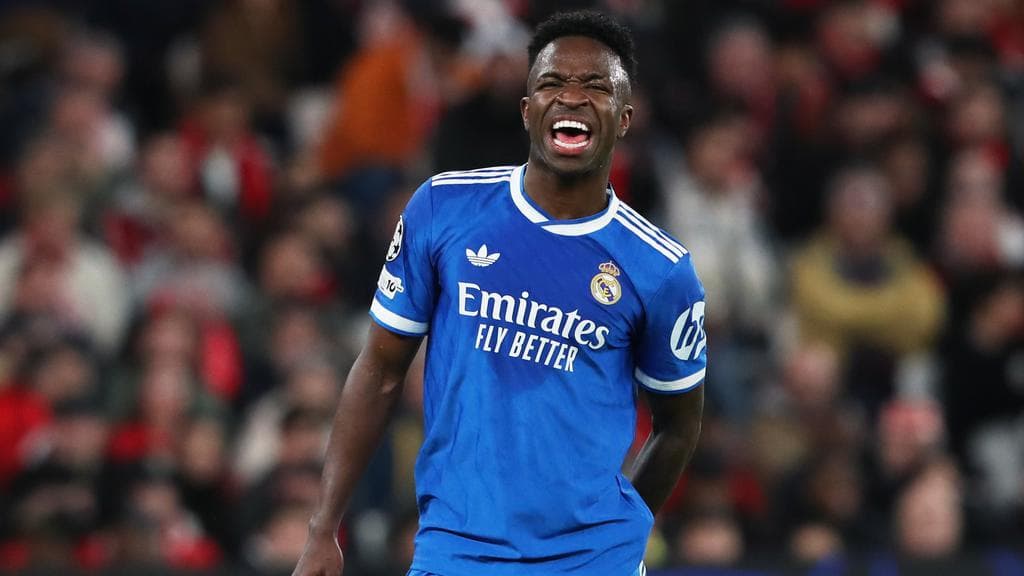 Drama Rasisme di Estadio da Luz: Ketika Gol Vinicius Junior Tertutup Aksi Tak Terpuji